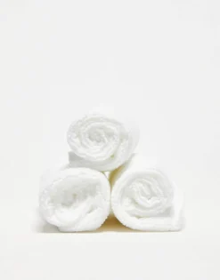 Revolution Skincare Reusable Microfibre Cleansing Cloths For Unisex No Colour -Revolution Shop 204690833 4