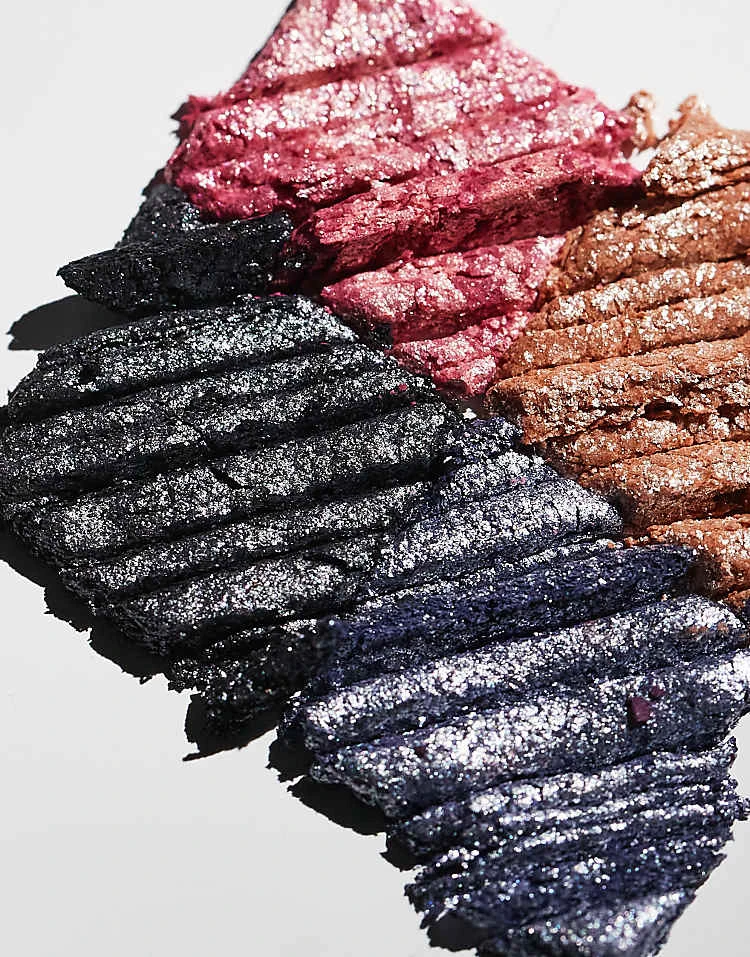 Revolution Metallic Muse The Muse Icon Palette For Unisex 3 Revolution Metallic Muse The Muse Icon Palette For Unisex - Image 3