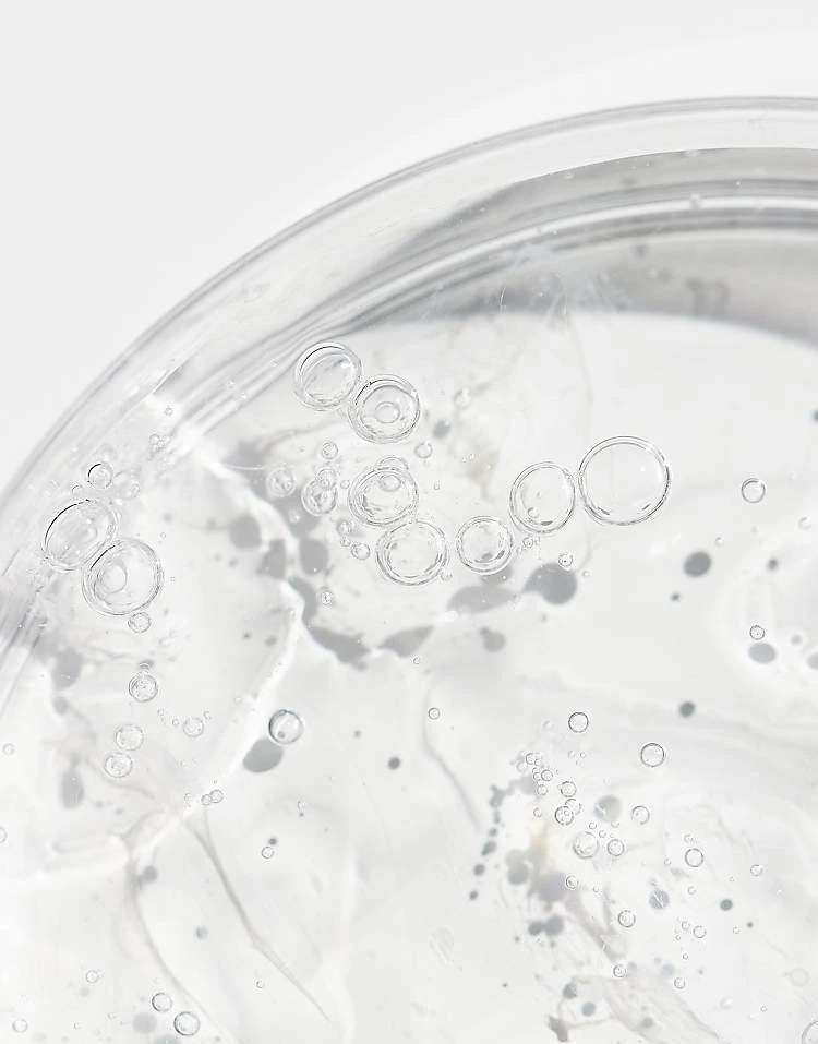 Revolution Skincare Revolution Skin Happy Hydrate Bouncy Drops Jelly Toner Essence 150ml For Unisex 2 Revolution Skincare Revolution Skin Happy Hydrate Bouncy Drops Jelly Toner Essence 150ml For Unisex - Image 2